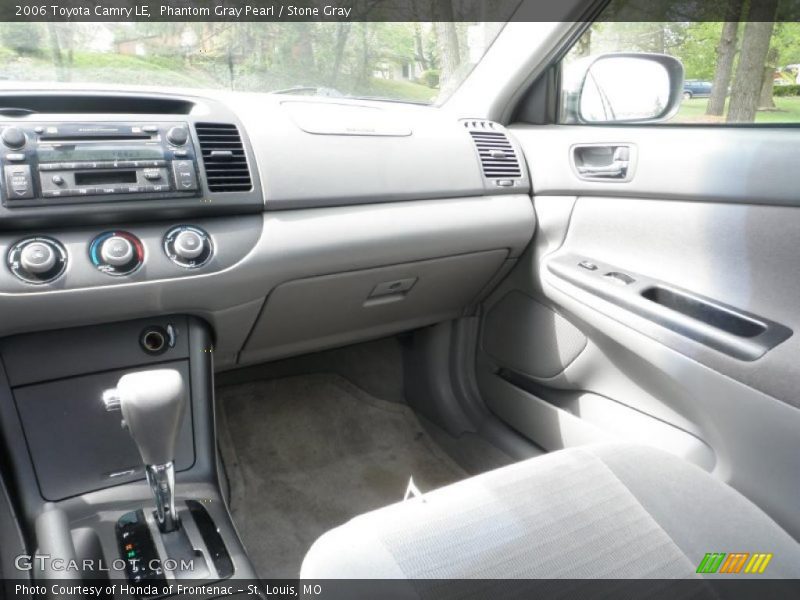 Phantom Gray Pearl / Stone Gray 2006 Toyota Camry LE