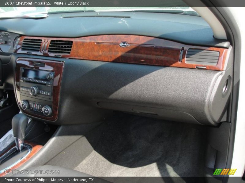 White / Ebony Black 2007 Chevrolet Impala SS