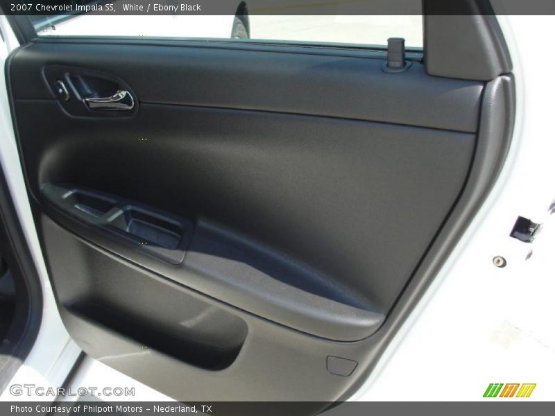 White / Ebony Black 2007 Chevrolet Impala SS