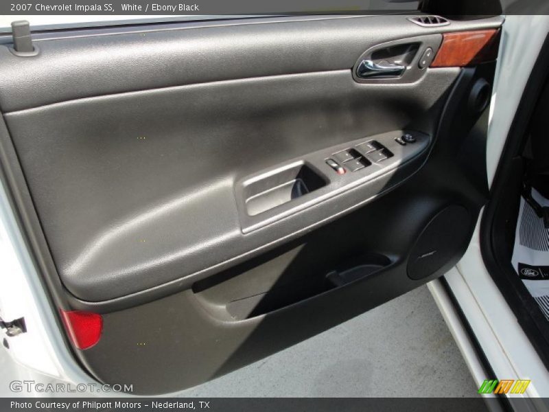White / Ebony Black 2007 Chevrolet Impala SS