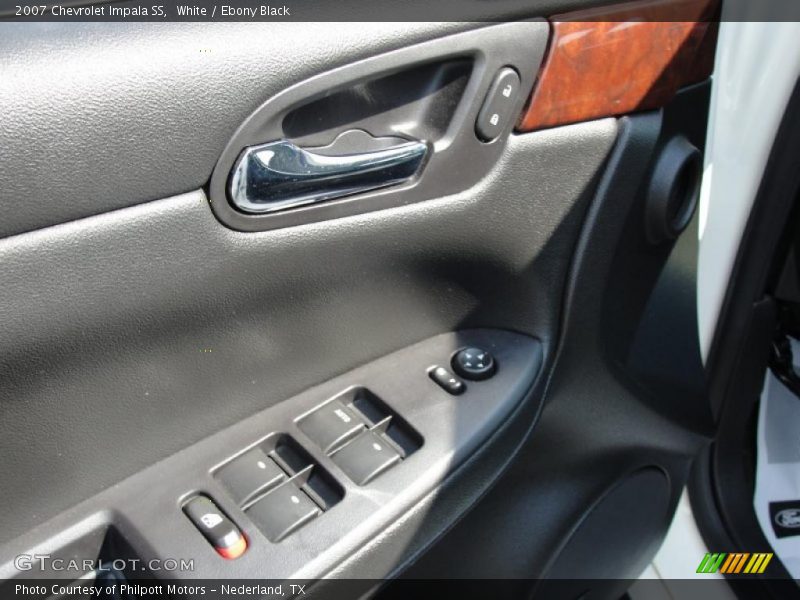 White / Ebony Black 2007 Chevrolet Impala SS