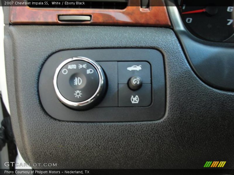 White / Ebony Black 2007 Chevrolet Impala SS