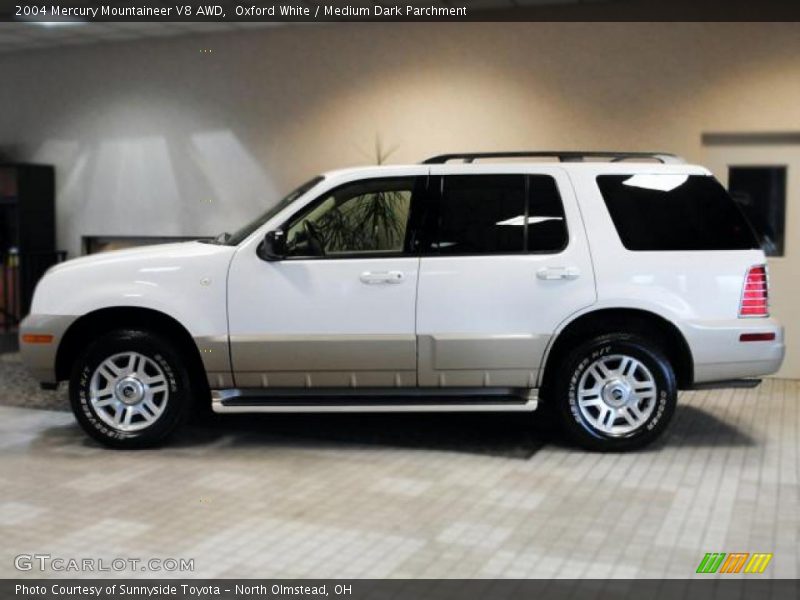 Oxford White / Medium Dark Parchment 2004 Mercury Mountaineer V8 AWD