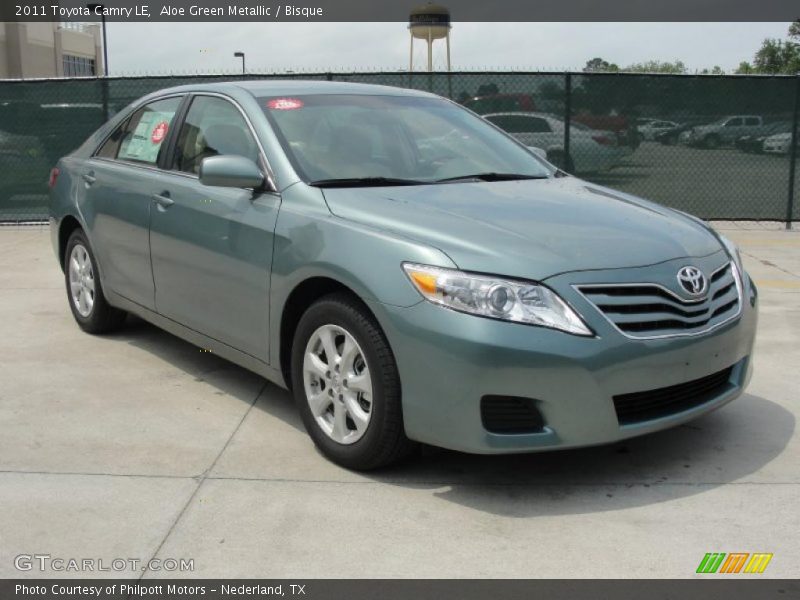 Aloe Green Metallic / Bisque 2011 Toyota Camry LE