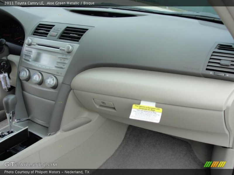 Aloe Green Metallic / Bisque 2011 Toyota Camry LE