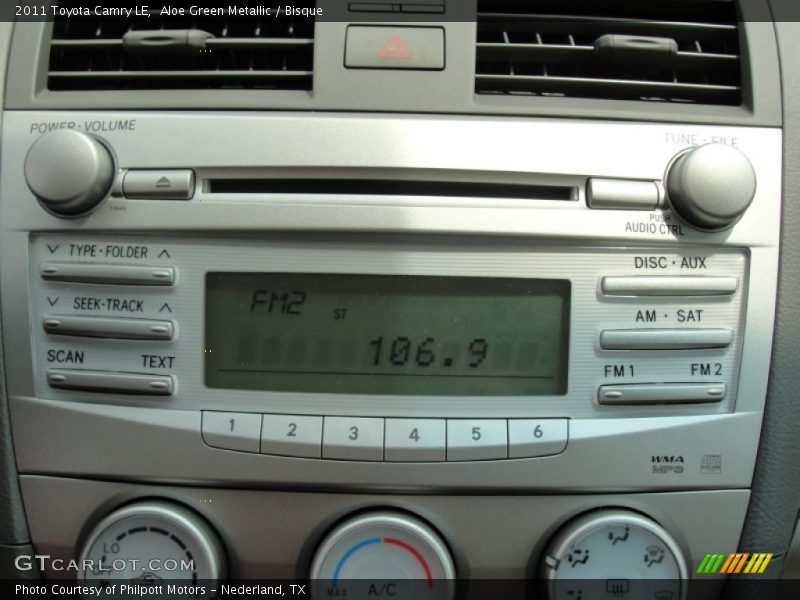 Aloe Green Metallic / Bisque 2011 Toyota Camry LE