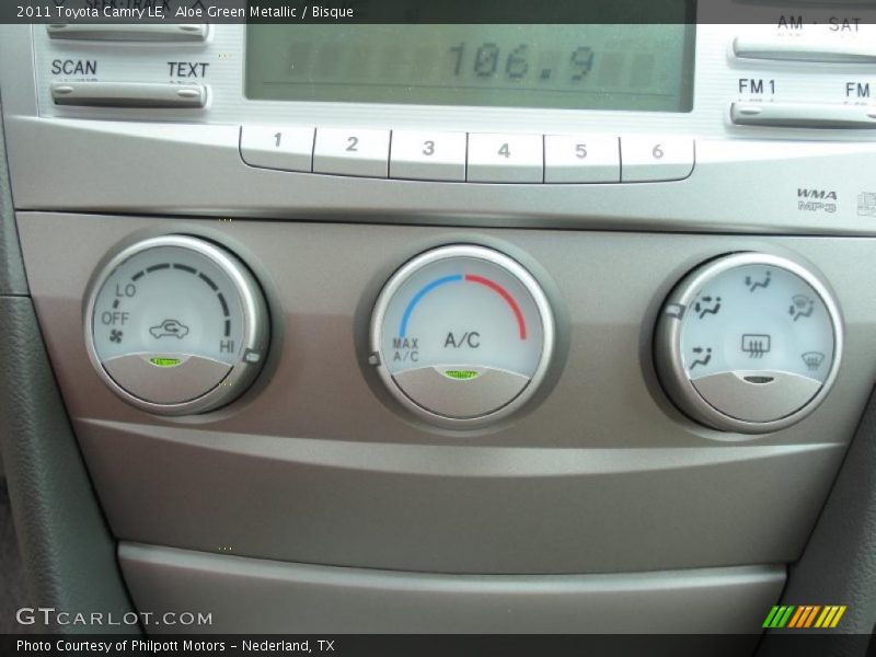 Aloe Green Metallic / Bisque 2011 Toyota Camry LE