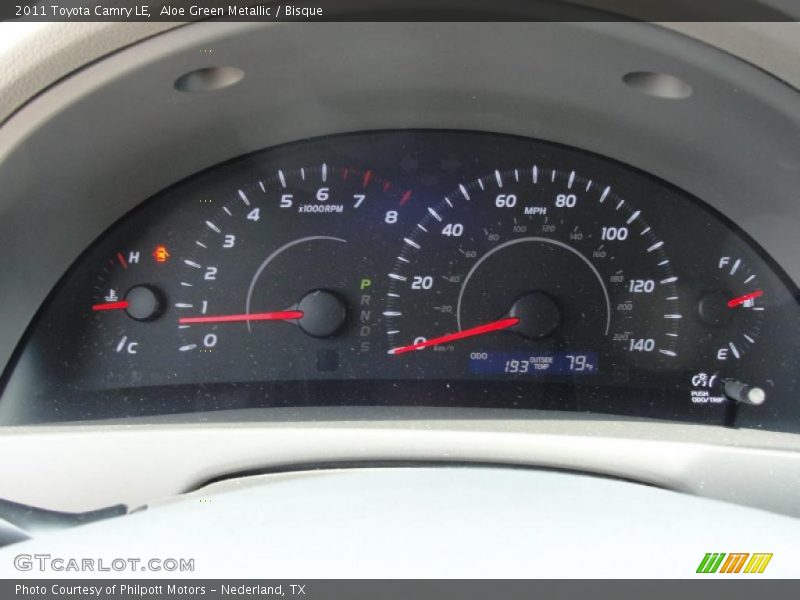 Aloe Green Metallic / Bisque 2011 Toyota Camry LE