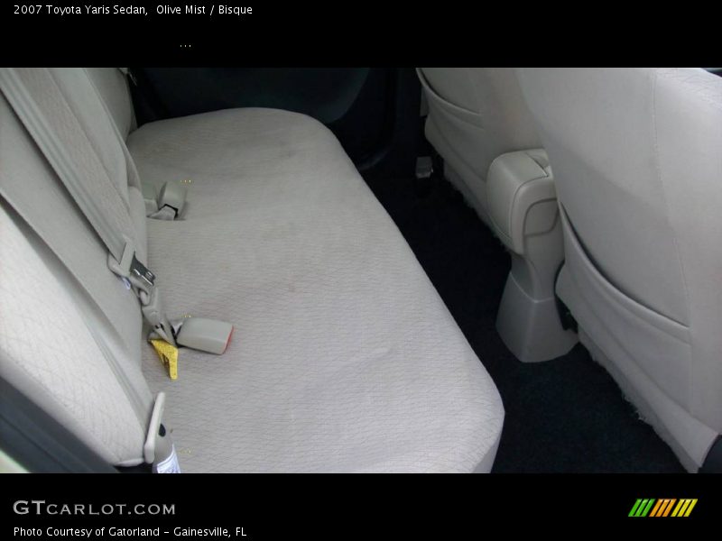 Olive Mist / Bisque 2007 Toyota Yaris Sedan