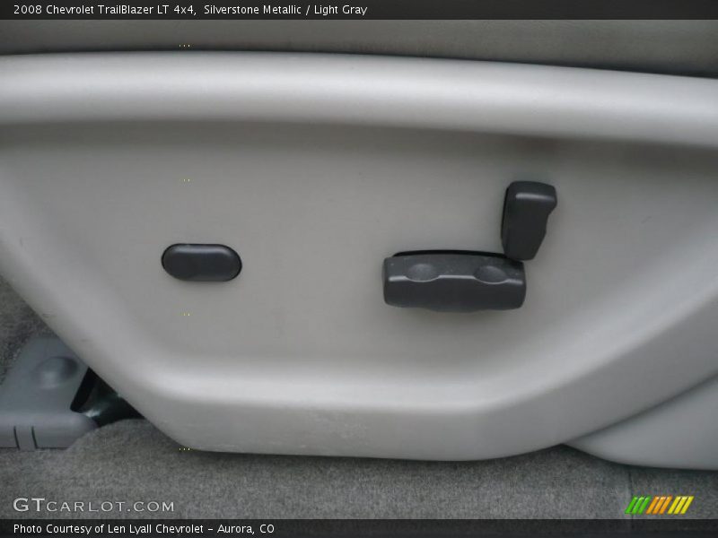 Silverstone Metallic / Light Gray 2008 Chevrolet TrailBlazer LT 4x4