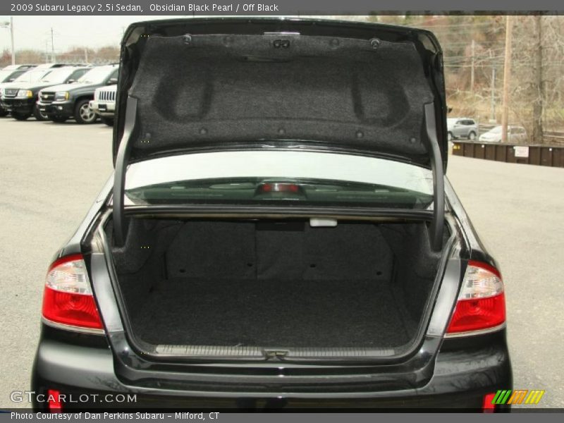 Obsidian Black Pearl / Off Black 2009 Subaru Legacy 2.5i Sedan