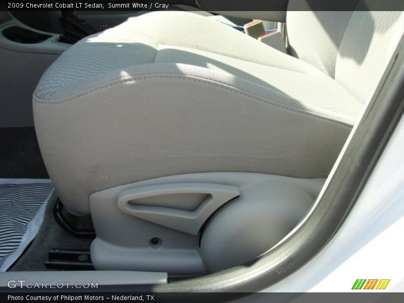 Summit White / Gray 2009 Chevrolet Cobalt LT Sedan