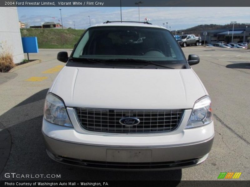 Vibrant White / Flint Grey 2004 Ford Freestar Limited