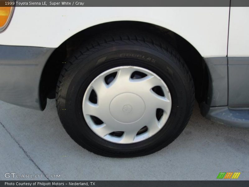 Super White / Gray 1999 Toyota Sienna LE