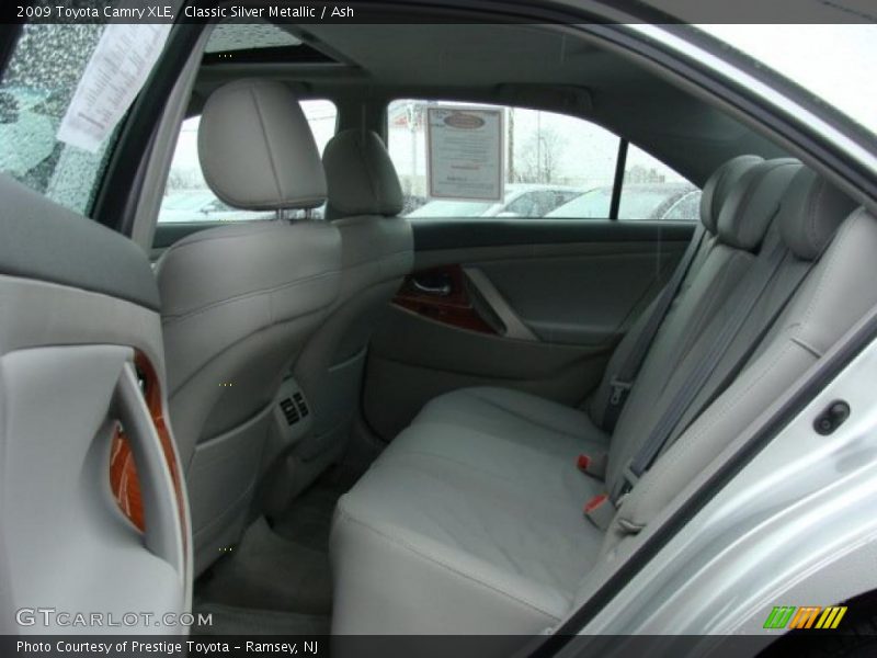 Classic Silver Metallic / Ash 2009 Toyota Camry XLE