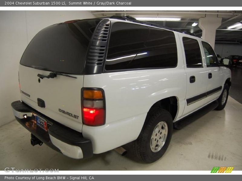 Summit White / Gray/Dark Charcoal 2004 Chevrolet Suburban 1500 LS