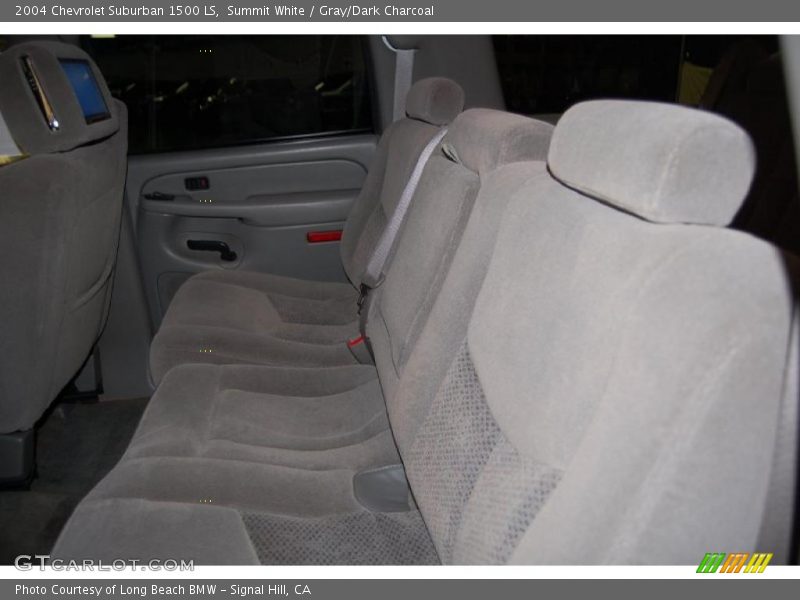  2004 Suburban 1500 LS Gray/Dark Charcoal Interior