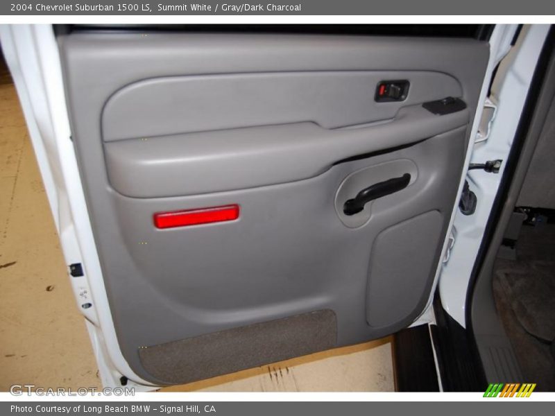 Summit White / Gray/Dark Charcoal 2004 Chevrolet Suburban 1500 LS