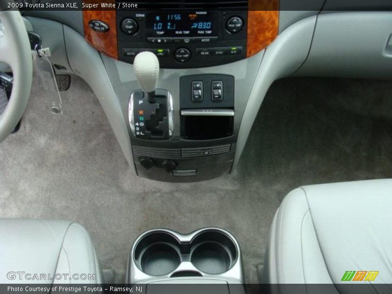  2009 Sienna XLE 5 Speed ECT-i Automatic Shifter