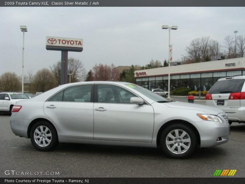 Classic Silver Metallic / Ash 2009 Toyota Camry XLE