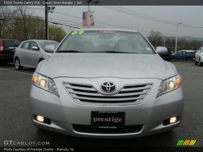 Classic Silver Metallic / Ash 2009 Toyota Camry XLE