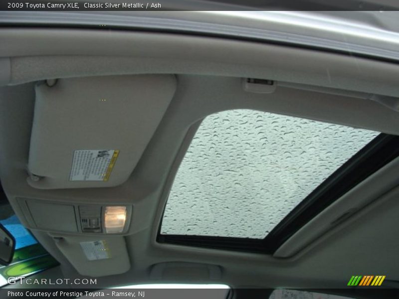 Classic Silver Metallic / Ash 2009 Toyota Camry XLE