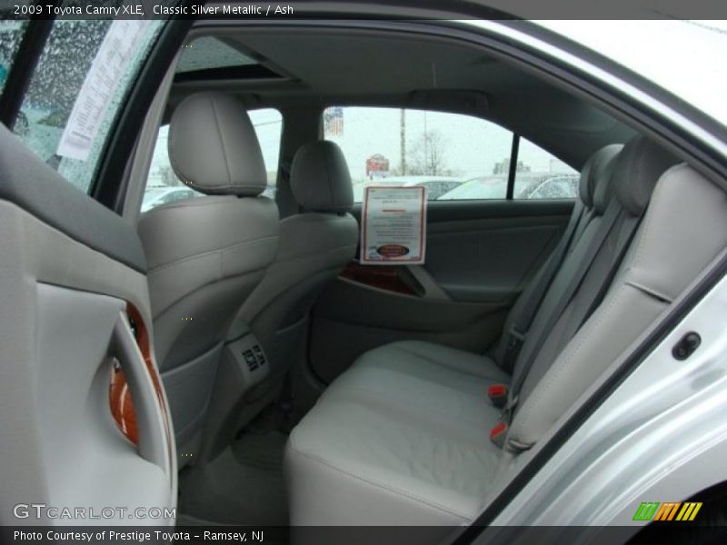 Classic Silver Metallic / Ash 2009 Toyota Camry XLE
