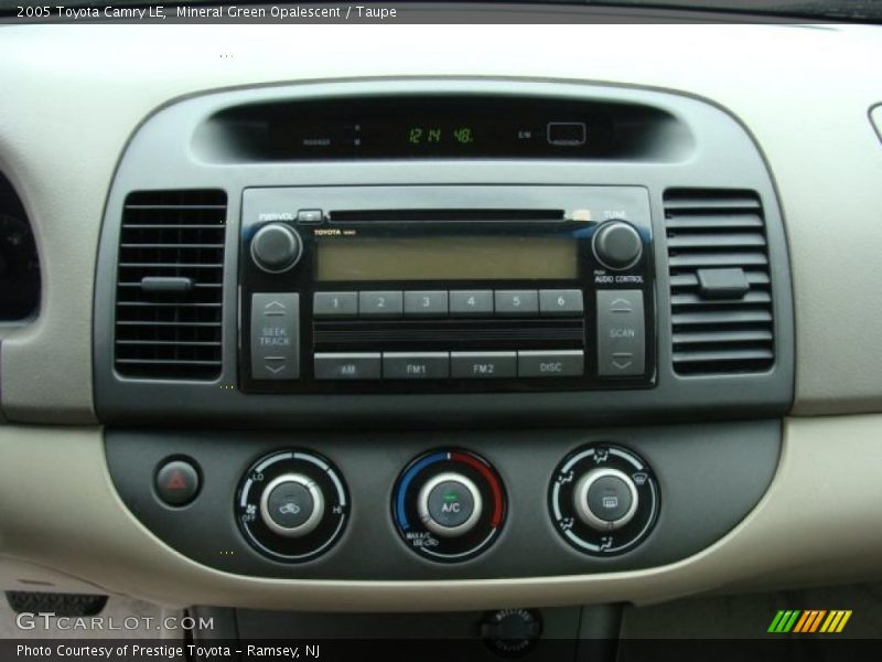Mineral Green Opalescent / Taupe 2005 Toyota Camry LE