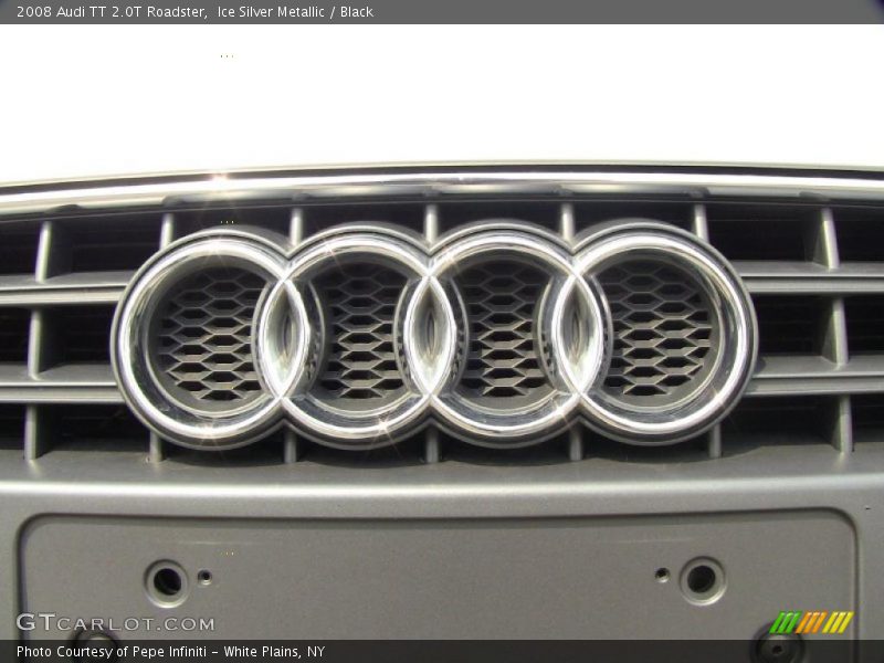  2008 TT 2.0T Roadster Logo