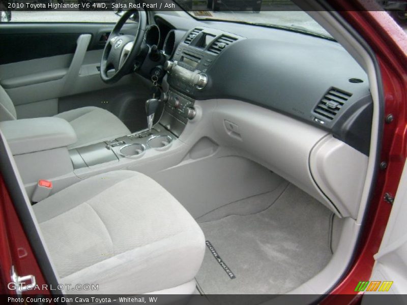  2010 Highlander V6 4WD Ash Interior
