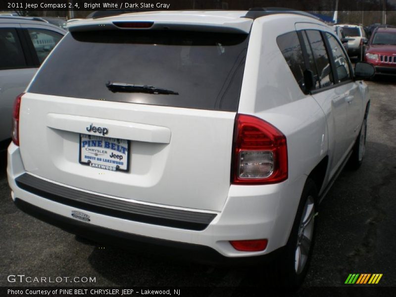 Bright White / Dark Slate Gray 2011 Jeep Compass 2.4