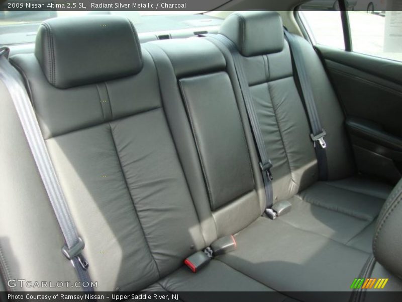 Radiant Silver Metallic / Charcoal 2009 Nissan Altima 2.5 SL