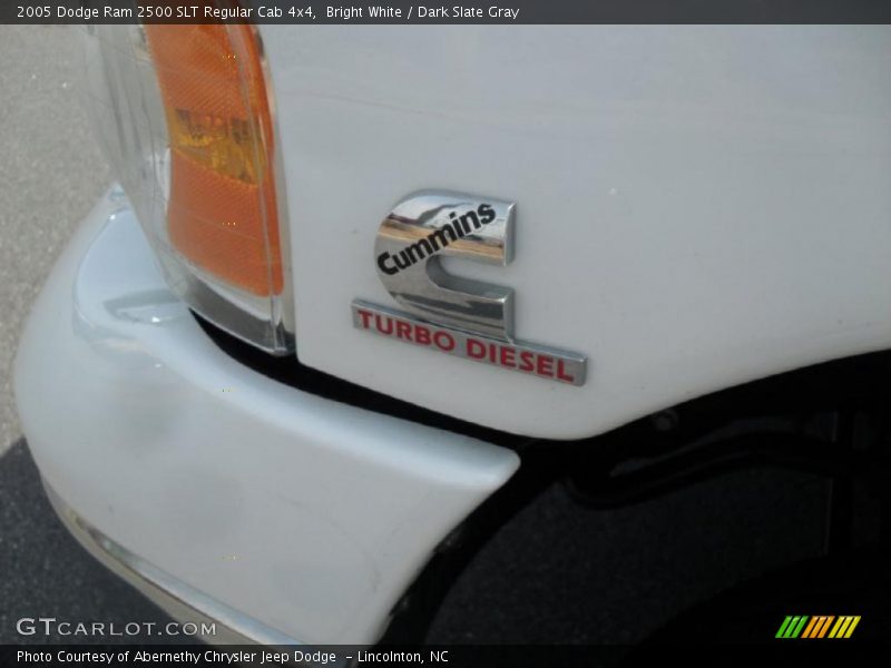 Bright White / Dark Slate Gray 2005 Dodge Ram 2500 SLT Regular Cab 4x4