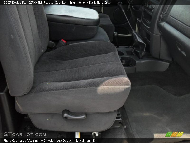 Bright White / Dark Slate Gray 2005 Dodge Ram 2500 SLT Regular Cab 4x4