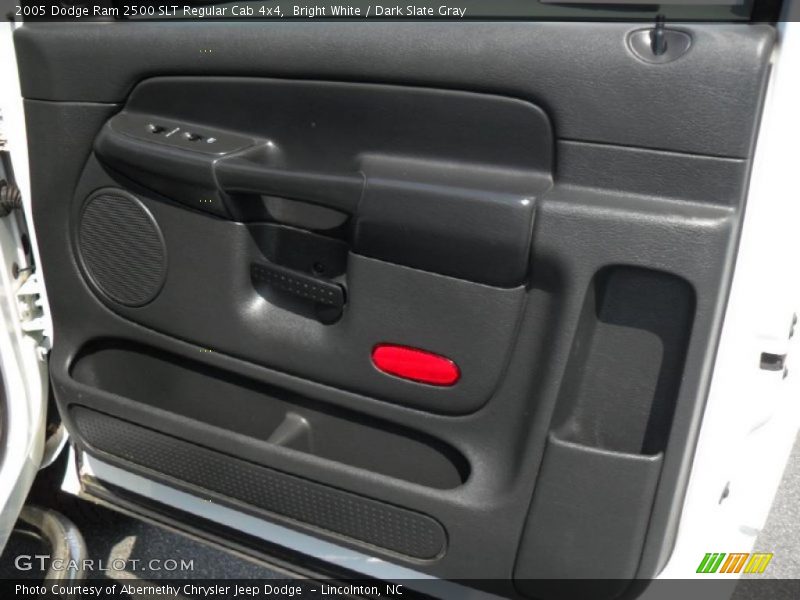 Bright White / Dark Slate Gray 2005 Dodge Ram 2500 SLT Regular Cab 4x4