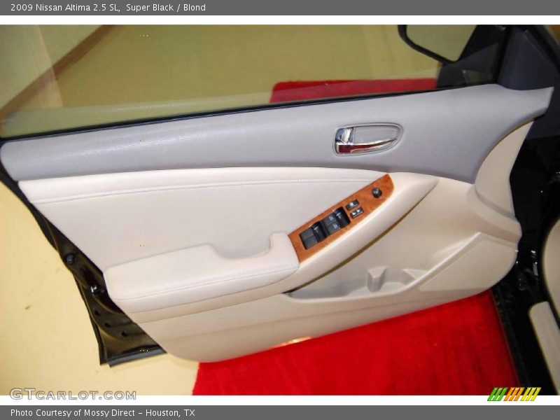 Super Black / Blond 2009 Nissan Altima 2.5 SL
