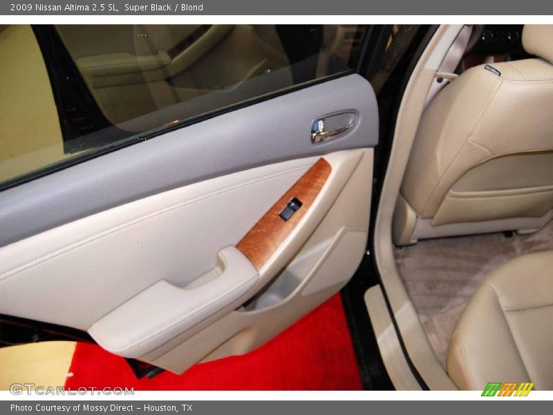 Super Black / Blond 2009 Nissan Altima 2.5 SL