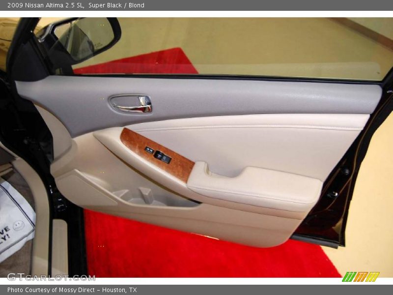 Super Black / Blond 2009 Nissan Altima 2.5 SL