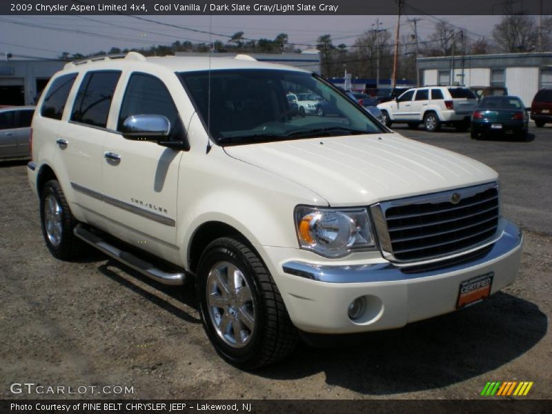 Cool Vanilla / Dark Slate Gray/Light Slate Gray 2009 Chrysler Aspen Limited 4x4
