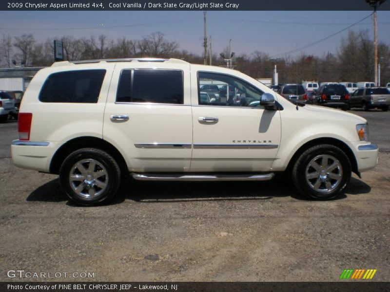 Cool Vanilla / Dark Slate Gray/Light Slate Gray 2009 Chrysler Aspen Limited 4x4