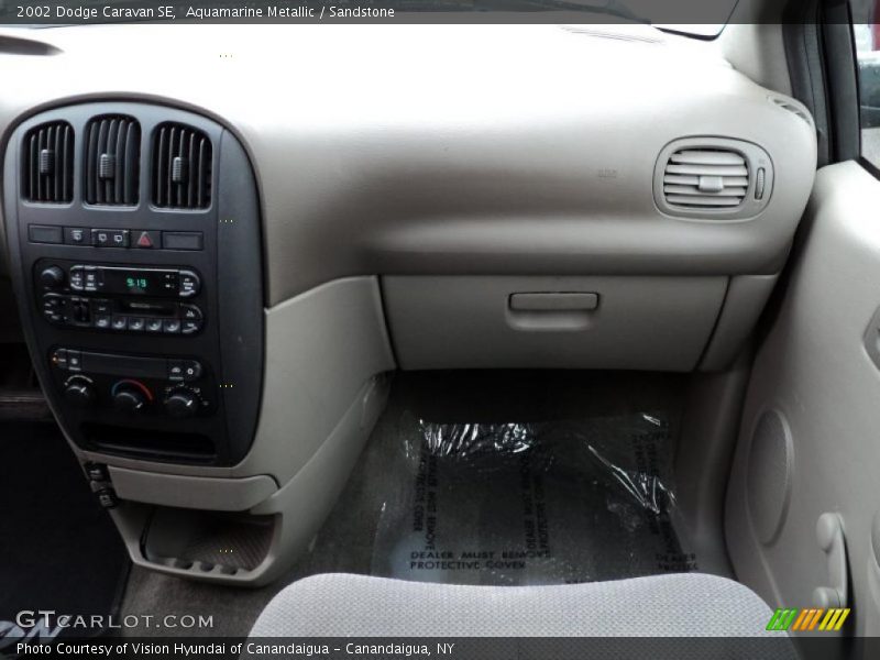 Aquamarine Metallic / Sandstone 2002 Dodge Caravan SE