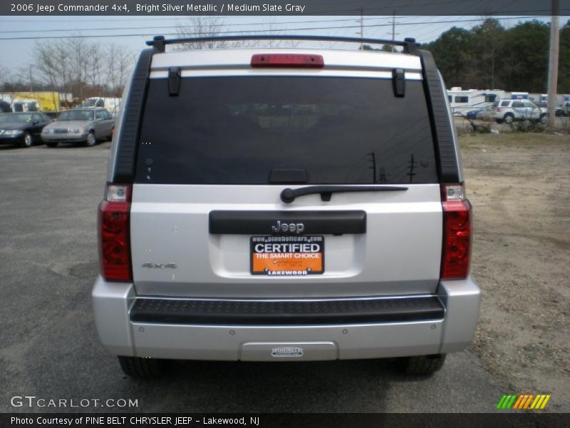 Bright Silver Metallic / Medium Slate Gray 2006 Jeep Commander 4x4