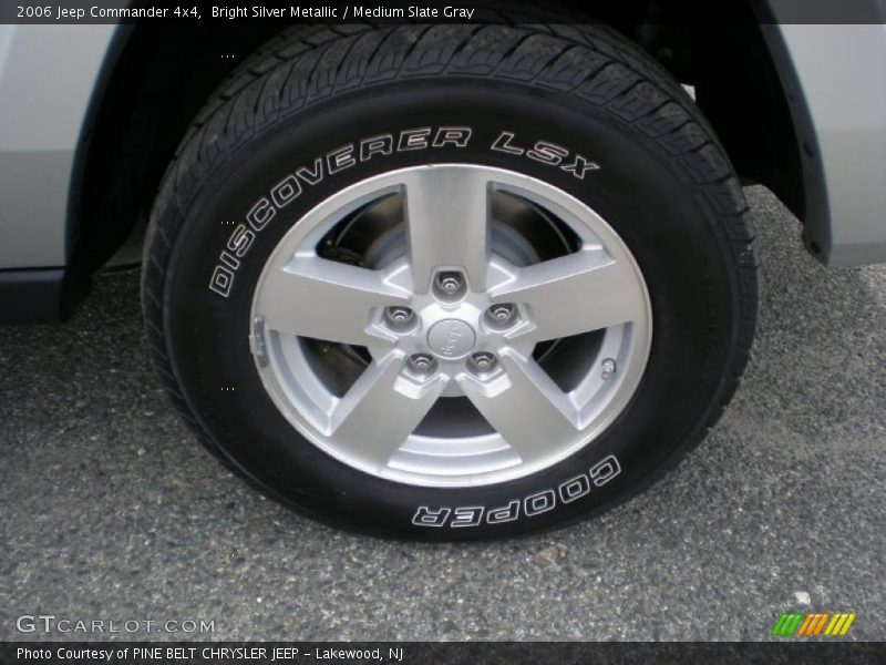 Bright Silver Metallic / Medium Slate Gray 2006 Jeep Commander 4x4