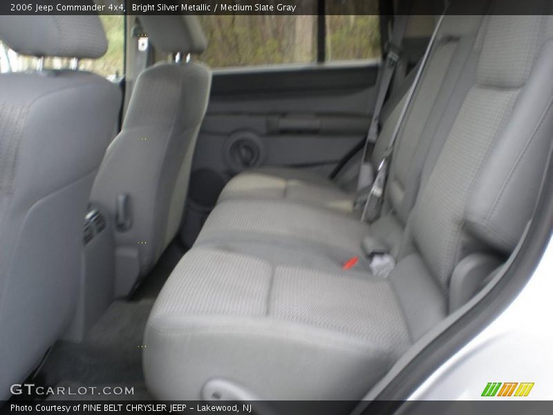 Bright Silver Metallic / Medium Slate Gray 2006 Jeep Commander 4x4