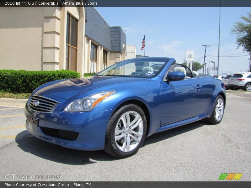 Front 3/4 View of 2010 G 37 Convertible