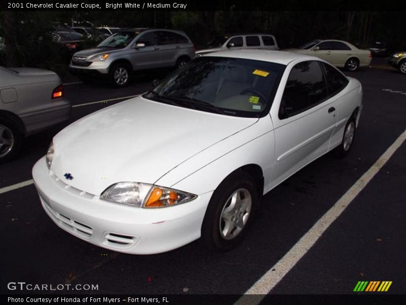 Bright White / Medium Gray 2001 Chevrolet Cavalier Coupe
