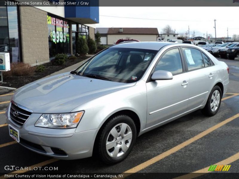 Radiant Silver / Gray 2010 Hyundai Sonata GLS