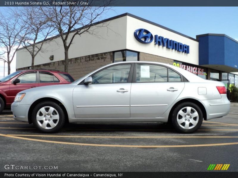 Radiant Silver / Gray 2010 Hyundai Sonata GLS
