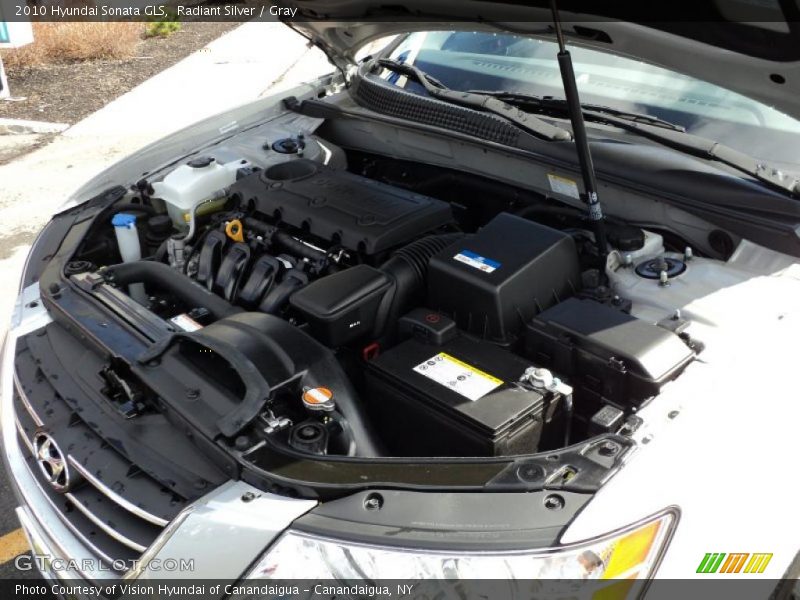 Radiant Silver / Gray 2010 Hyundai Sonata GLS