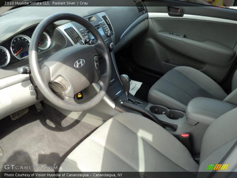 Radiant Silver / Gray 2010 Hyundai Sonata GLS
